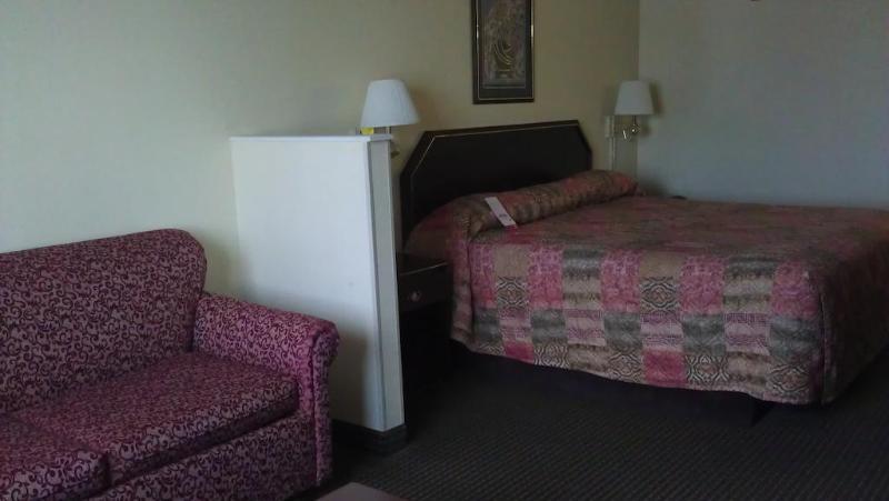 Super 8 By Wyndham Burleson Fort Worth Area Extérieur photo